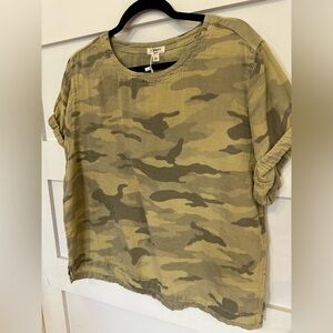 Dylan camo boxy top size small cotton gauze women’s